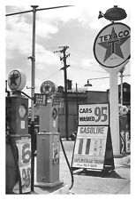 TEXACO GAS STATION PUMPS DEPRESSION ERA 1936 4X6 PHOTO picture