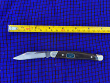 Buck 302 Solitaire folding knife. Discontinued model picture