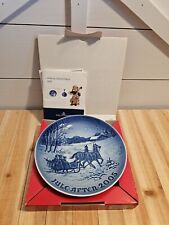 2005 Bing & Grondahl Christmas Plate Bringing Home the Christmas Tree - Boxed picture
