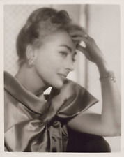 HOLLYWOOD BEAUTY JOAN CRAWFORD STYLISH POSE STUNNING PORTRAIT 1950s Photo C43 picture