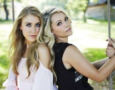 Maddie & Tae  Sexy Celebrity Rare Exclusive 8.5x11 Photo 142900 picture