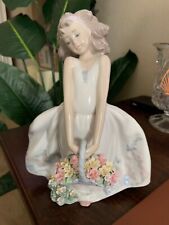 Lladro WILDFLOWERS Girl with Basket 6647 MINT Condition in Box Retail $975 picture