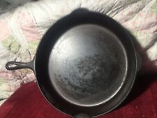 [RARE] ANTIQUE GRISWOLD #12  SKILLET CAST IRON W/ HEAT RING  SMALL LOGO #719B picture