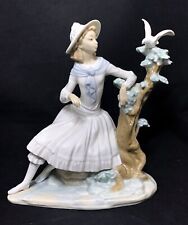 LLADRO NAO SPAIN LADY GIRL W/ DOVE AND BRANCH LARGE FIGURINE picture