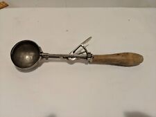 VINTAGE GILCHRIST ICE CREAM SCOOP, SIZE 16; WOODEN HANDLE picture