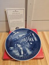 BING & GRONDAHL 2006 Jule Aften Plate Welcoming Guests for Christmas Denmark picture