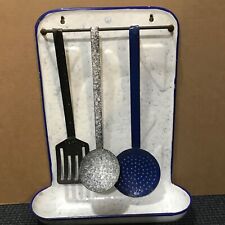 EXTREMELY RARE NM SNOW On MOUNTAIN BLUE WHITE UTENSIL RACK OLD GRANITEWARE picture