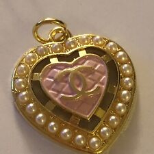 Chanel Pink Heart With Faux Pearls, 20mm picture