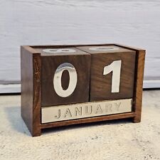 Wooden Handmade Calendar office desk decorative Desktop table gift picture