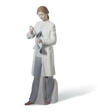 LLADRO #8152 IN THE LABORATORY BRAND NEW IN BOX FEMALE PHARMACIST LARGE SAVE$ FS picture