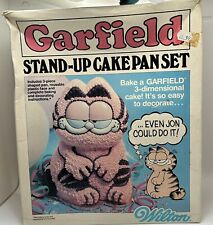 Vintage WILTON 1984 GARFIELD 3D Stand Up Cake Pan Set w/ Orig. Box Instructions picture