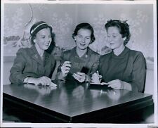 1954 Mmes Sherman Fitzsimons Staney Beattie Chas T Fisher Jr Society Photo 8X10 picture