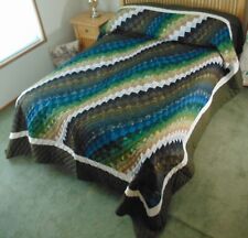 NEW AMISH HANDMADE QUILT ~ Bargello Wave ~ 101 X 114 picture