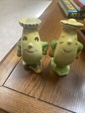 ￼ Vintage Chiquita ￼￼ banana male & female oil and vinegar ￼porcelain figurines picture