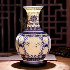 Jingdezhen Hollow Ceramic Vase Chinese Blue And White Pierced Vase Decoration picture