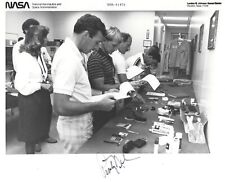 GEORGE PINKY NELSON SIGNED NASA 8x10  STS 26 SPACE SHUTTLE PRE FLIGHT PHOTO picture