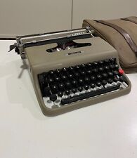 OLIVETTI LETTERA 22 TYPEWRITER. MADE IN ITALY. BY IVREA. S/N 131466 1950 new ink picture