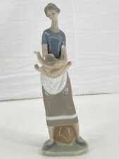 LLADRO Porcelain Girl with Lilies Sitting #4575 Size:13