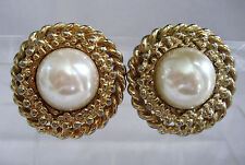 ERWIN PEARL GOLD TONE AND  FAUX PEARL EARRINGS CLIP ONS VINTAGE picture