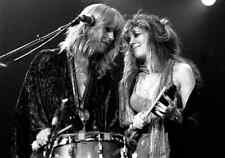 Fleetwood Mac Christine McVie and Stevie Nicks  8x10 Glossy Photo picture