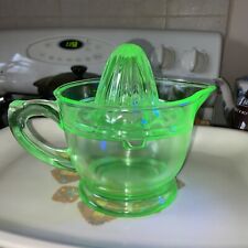 Green Uranium Depression Glass 2 Cup Measuring Cup Juicer Reamer VIntage picture