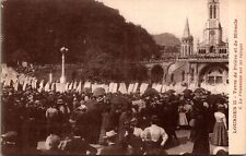 VINTAGE POSTCARD THE TERRACES AT THE HOLY CITY OF LOURDES FRANCE c. 1910-1914 picture