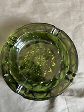Vintage Heavy Emerald Green Pressed Glass Round Ashtray Starburst/flower Design picture