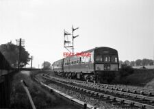 PHOTO  SUBURBAN SET WORKING THE 330PM LANARK - GLASGOW  CENTRAL  SERVICE AT SMYL picture