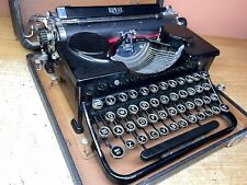1933 Royal P Model Working Elite Gull-Wing Glossy Black Typewriter w New Ink picture