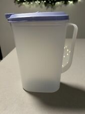 Tupperware 2 Quart Pitcher Blueberry lid picture