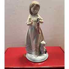 Lladro Porceline Figurine 6669 A Stocking for Kitty Night Before Christmas picture
