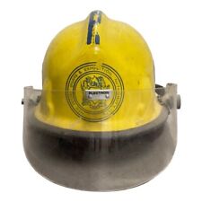 VINTAGE CAIRNS & BROS. YELLOW 770 With Shield picture