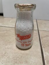 Magoon's Creamery Manchester, N.H. 1/2 Pint Milk Bottle  picture
