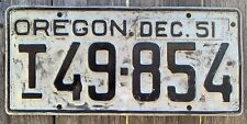 1950 OREGON TRUCK LICENSE PLATE WITH DECEMBER 1951 TAB #T49854 picture