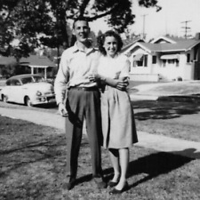 2V Photograph Cute Couple Handsome Man Pretty Woman 1950's SIZE: 3.5 x 3.5 picture