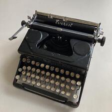 Everest typewriter junk retro antique writing tool machine series picture