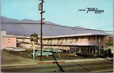 1950s UKIAH, California Postcard TRAVELODGE MOTEL Highway 101 Roadside / Unused picture
