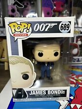 Funko Pop James Bond (Casino Royale) #689 James Bond 007, Movies - 2019 Damage picture