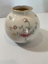 Lenox Bud Vase - Floral Garden Round 4.5” - Brand New Beautiful Vase - “Mint” picture