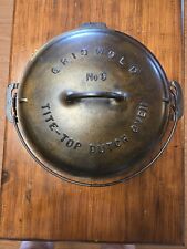Griswold #9 Tite Top Dutch Oven #2552 picture