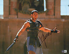 Russell Crowe Signed Autograph Gladiator 11x14 Photo Beckett BAS picture