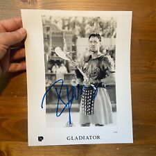 Russell Crowe* HAND SIGNED AUTOGRAPH *  8x10 photo IP Gladiator picture