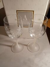 Avon Hummingbird Crystal Wine Glass Frosted Stem 7.5