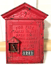 ANTIQUE CAST IRON GAMEWELL FIRE ALARM BOX FOR THE COLLECTOR OR THE MAN CAVE picture