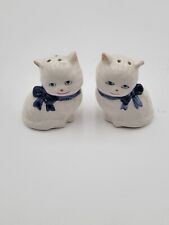 Vintage white ceramic cats (salt & pepper) picture