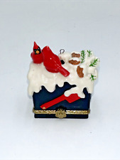 Vintage Porcelain Cardinals On Snowy Mailbox Hinged Trinket Box, Estate Find picture