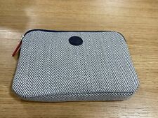 AIR FRANCE Business Class Amenity Kit Grey Herringbone - New, Open picture