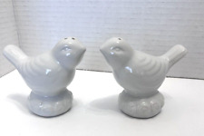 Vintage Salt & Pepper Shakers White Birds Doves Pedestal Ceramic Farmhouse 3