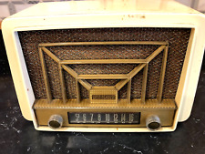 Vintage Westinghouse Model H-323TS Table Tube Radio  Powers On picture