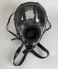SGE 400 Gas Mask and Canteen Drinking System picture